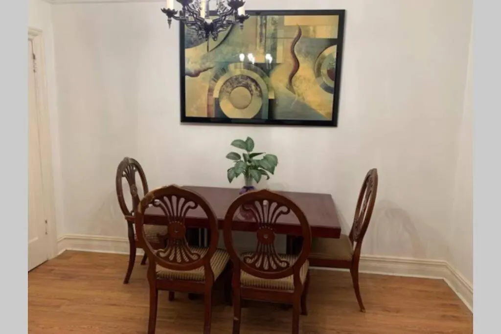 Cozy 2 Bedroom Apartment In Queens Nueva York